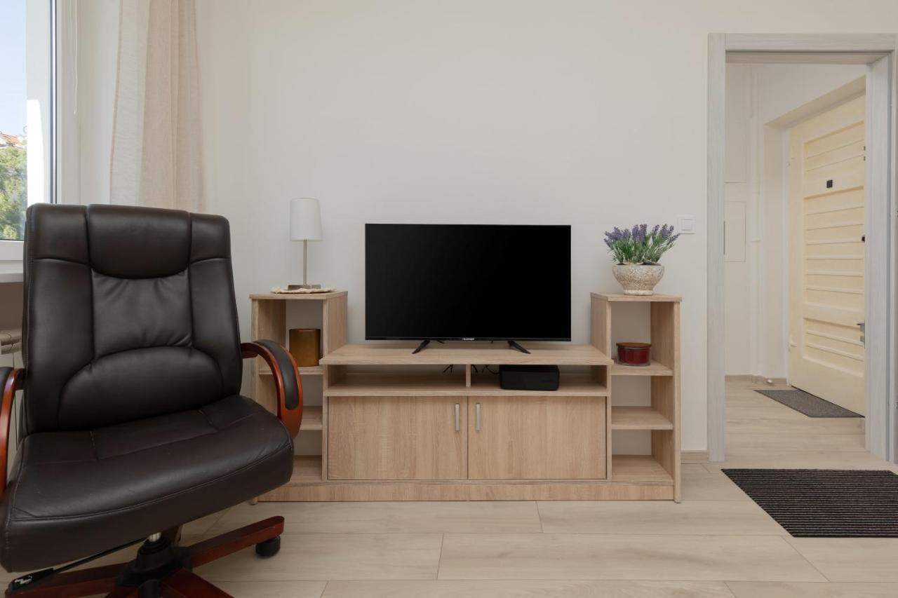 Raclawicka Cozy Studio Apartment By Noclegi Renters วอร์ซอ ภายนอก รูปภาพ